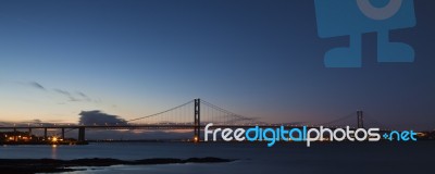 Forth Road Bridge In Edinburgh Stock Photo