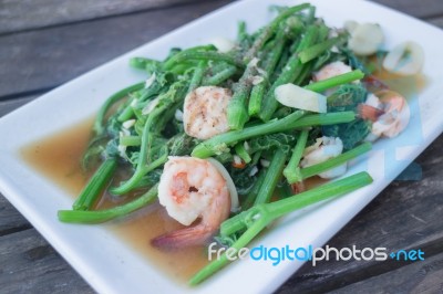 Fried Chayote In Oyster Sauce With Shrimp Stock Photo