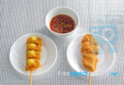 Fried Quail Egg Wrapped In Wanton Sheet And Fried Chicken Stock Photo