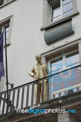 Golden Statue Of Henry Van De Velde In Weimar Stock Photo