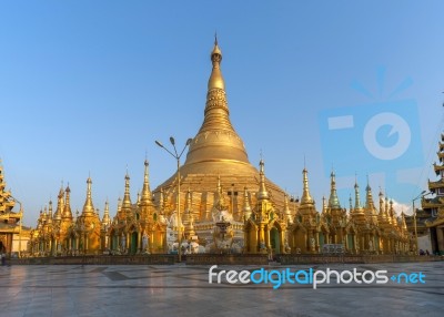 Golden Stupas At The Shwedagon Paya, Yangoon, Myanmar Stock Photo