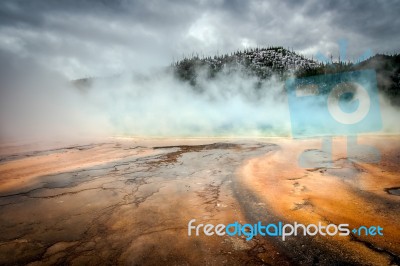 Grand Prismatic Spring In Yellowstone Stock Photo