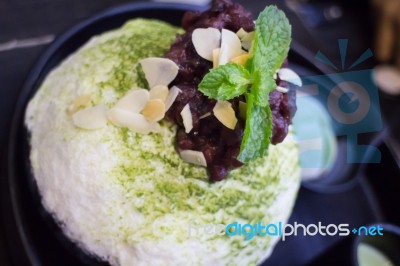 Green Tea Mochi Iced Cream And Shaved Ice Stock Photo