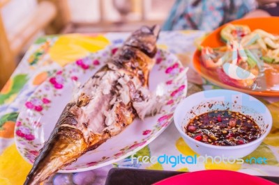 Grilled Sabah Fish, Focus At Its Spicy Sauce Stock Photo