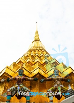 Guardian Of Wat Pra Kaew Grand Palace ,bangkok ,thailand Stock Photo