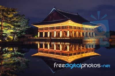 Gyeongbokgung Palace At Night In Seoul,korea Stock Photo