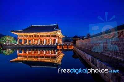 Gyeongbokgung Palace At Night In Seoul,korea Stock Photo