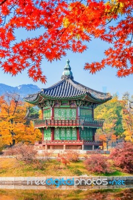 Gyeongbokgung Palace In Autumn,south Korea Stock Photo