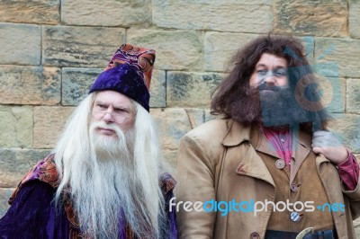 Hagrid And Dumbledore Performing At Alnwick Castle Stock Photo