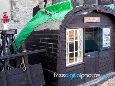 Half-sovereign Cottage In Hastings Stock Photo