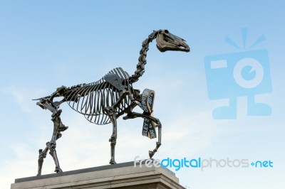 Hans Haacke Statue Gift Horse In Trafalgar Square Stock Photo