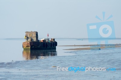 Harty Island, Kent/uk - January 17 : View Of An Old Boat On The Stock Photo