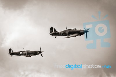 Hawker Hurricane I R4118 And Spitfire Mk Ixt Pv202 Qv Stock Photo