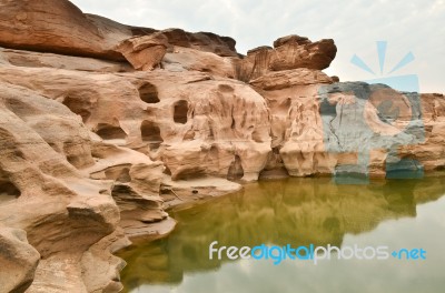 Head Dog At Sam Phan Bhok Grand Canyon Stock Photo