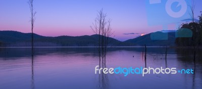 Hinze Dam At Dusk Stock Photo