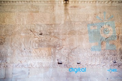 Historic Khmer Bas-relief At Angkor Wat Temple, Cambodia Stock Photo