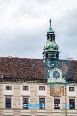 Hofburg At Heldenplatz In Vienna Stock Photo