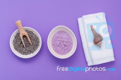 Homemade Skin Care Lavender Bath Salt Beauty Treatment, Towel An… Stock Photo