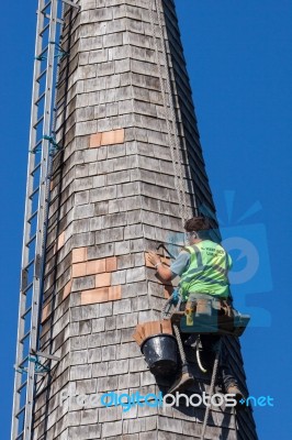 Horsted Keynes, Sussex/uk - October 8 : Steeplejack Working On T… Stock Photo