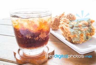 Iced Cola Drink And Fried Chicken Stock Photo