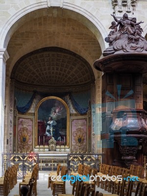 Interior View Of An Altar In The Church Of Notre Dame In Bordeau… Stock Photo