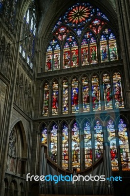 Interior View Of Cathedral Of Saint-etienne Metz Lorraine Mosell… Stock Photo