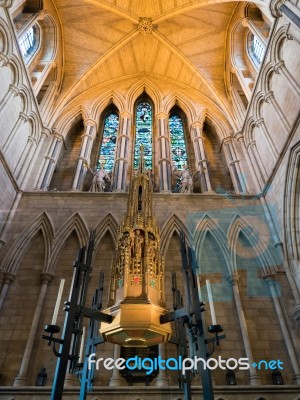 Interior View Of Southwark Cathedral Stock Photo