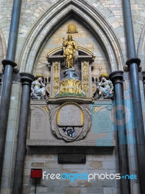 Interior View Of Southwark Cathedral Stock Photo