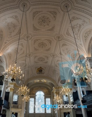 Interior View Of St Martin-in-the-fields Church  Trafalgar Squar… Stock Photo