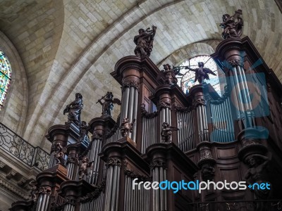 Interior View Of The Organ In The Church Of Notre Dame In Bordea… Stock Photo