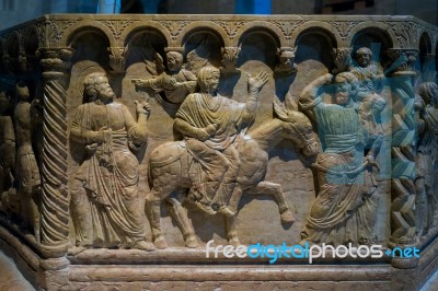 Interior View Of Verona Cathedral Stock Photo