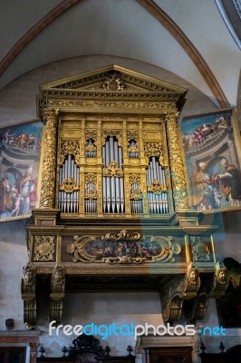 Interior View Of Verona Cathedral Stock Photo