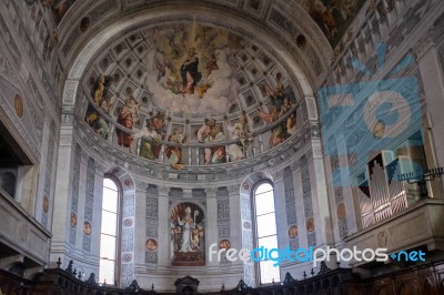 Interior View Of Verona Cathedral Stock Photo