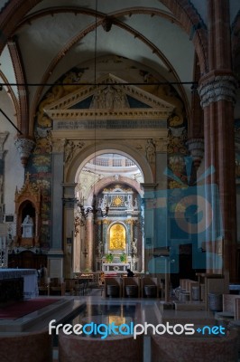 Interior View Of Verona Cathedral Stock Photo