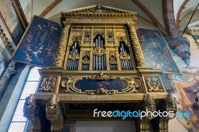 Interior View Of Verona Cathedral Stock Photo