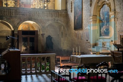 Interior View Of Verona Cathedral Stock Photo