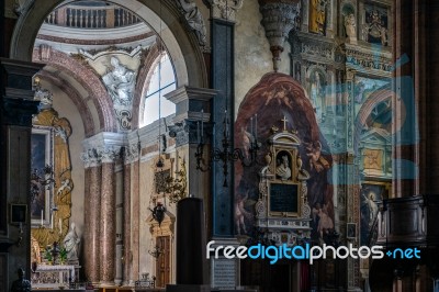 Interior View Of Verona Cathedral Stock Photo