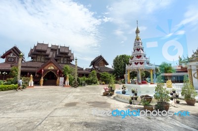 Into The Nantaram Temple Museum In Phayao, Thailand Stock Photo