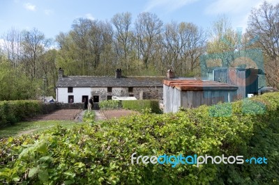 Ironworker's Terrace Houses At St Fagans National History Museum… Stock Photo