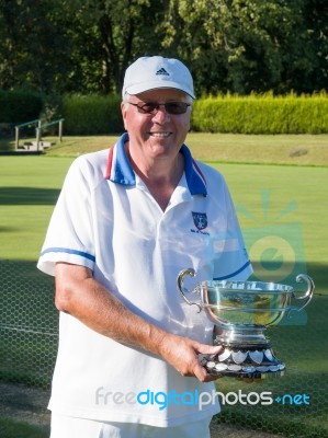 Isle Of Thorns, Sussex/uk - September 11 : Lawn Bowls Match At I… Stock Photo