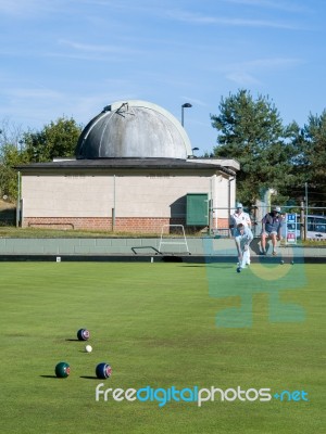 Isle Of Thorns, Sussex/uk - September 11 : Lawn Bowls Match At I… Stock Photo