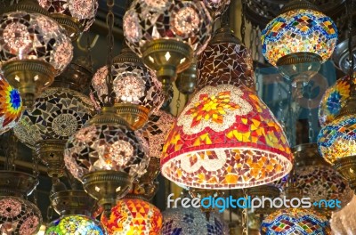 Istanbul, Turkey - May 25 : Lights For Sale In The Grand Bazaar In Istanbul Turkey On May 25, 2018 Stock Photo