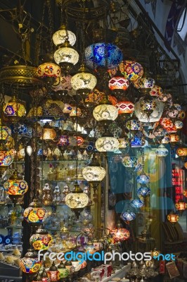 Istanbul, Turkey - May 25 : Lights For Sale In The Grand Bazaar In Istanbul Turkey On May 25, 2018 Stock Photo