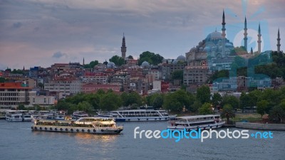 Istanbul, Turkey - May 29 : View Of Buildings And Boats Along The Bosphorus In Istanbul Turkey On May 29, 2018 Stock Photo