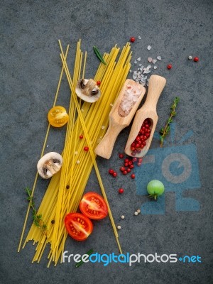 Italian Food Concept. Spaghetti With Ingredients Sweet Basil ,to… Stock Photo