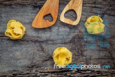 Italian Foods Concept And Menu Design. Dried Homemade Fettuccine… Stock Photo