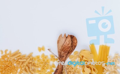 Italian Foods Concept And Menu Design. Various Kind Of Pasta Far… Stock Photo