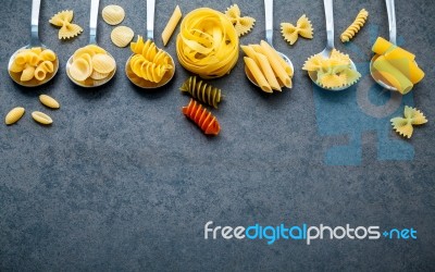 Italian Foods Concept And Menu Design. Various Kind Of Pasta Far… Stock Photo