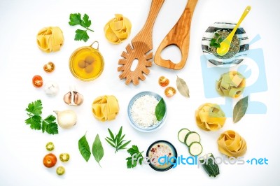 Italian Foods Concept And Menu Design. Various Kind Of Pasta Far… Stock Photo