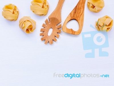 Italian Foods Concept And Menu Design. Various Kind Of Pasta Far… Stock Photo